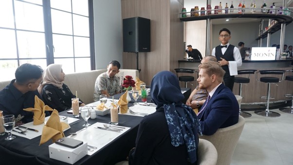 Fasilitas Kitchen dan Restoran Berstandar Global IPTI TEDJA INDONESIA